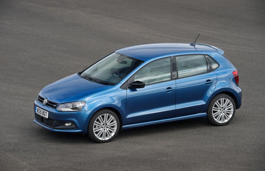  Volkswagen Polo BlueGT 5-Door 2014 года  (UK) (фото 17 из 20)